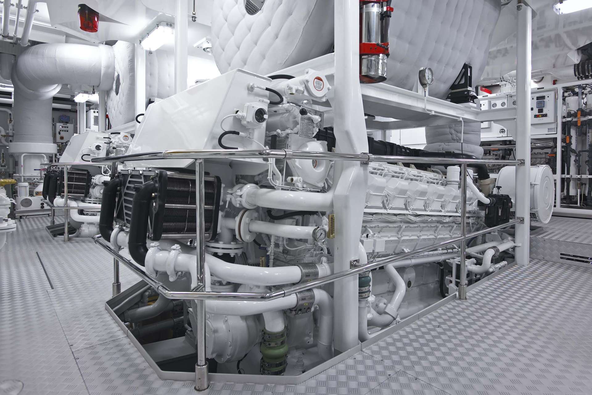 Room Image Gallery Engine Room Engine Room Luxury Yacht Browser